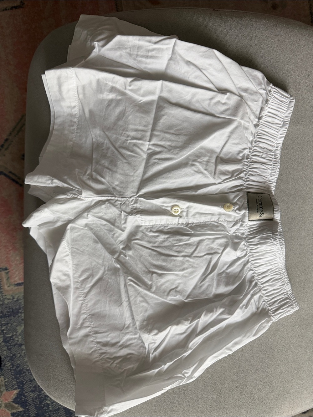 Comme Si  White Button-Front Boxer Shorts with Elastic Waist
